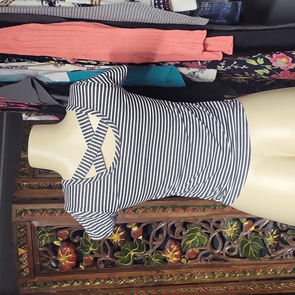 Lily bleu top - Picture 2 of 6